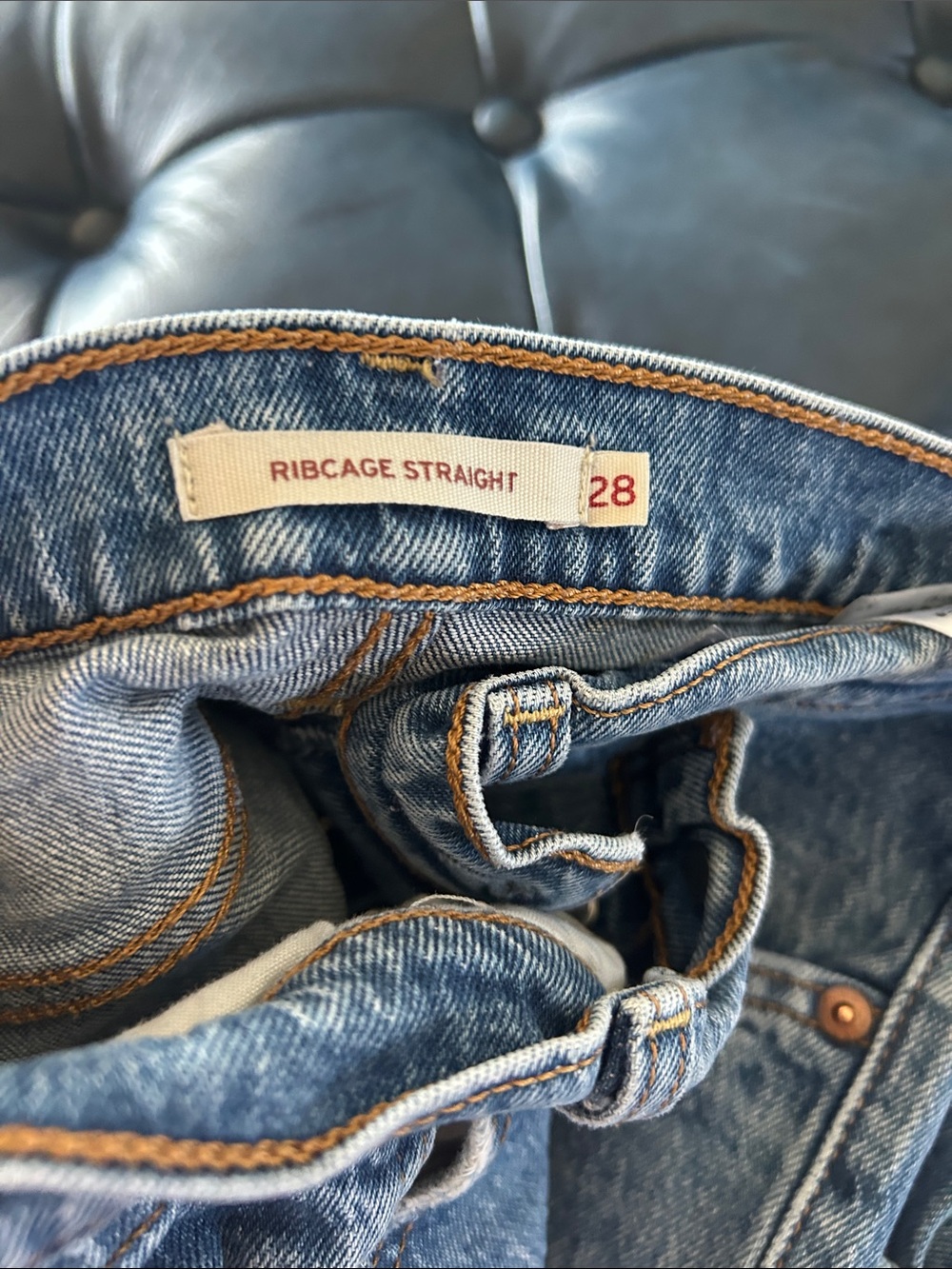 Triple Levi’s Bundle - Picture 5 of 6